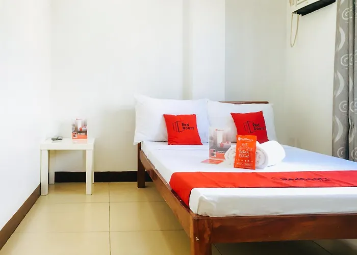 Hotel Reddoorz @ El Cuarto Srp Talisay